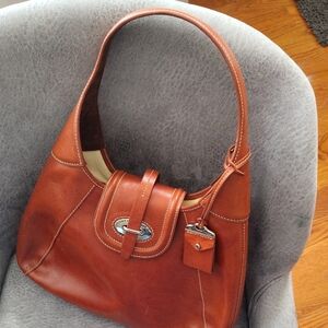 Dooney And Bourke Forentin Brown Leather Women's Bag